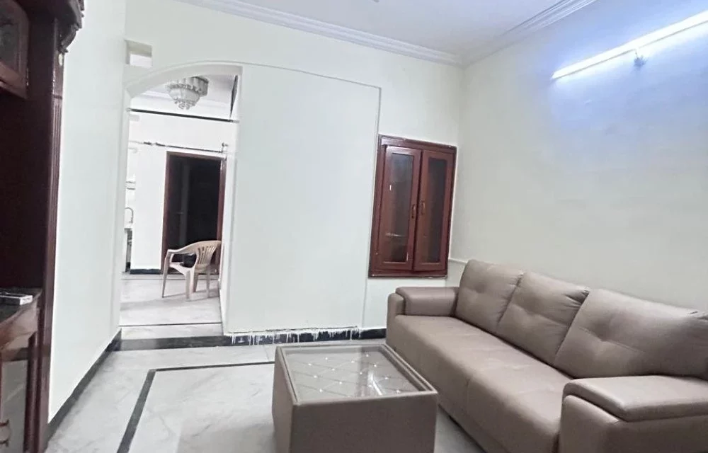 Urban Vista Stays - Why Smart Travelers Plan Their Hotel Room Reservation in Hyderabad Before Arrival